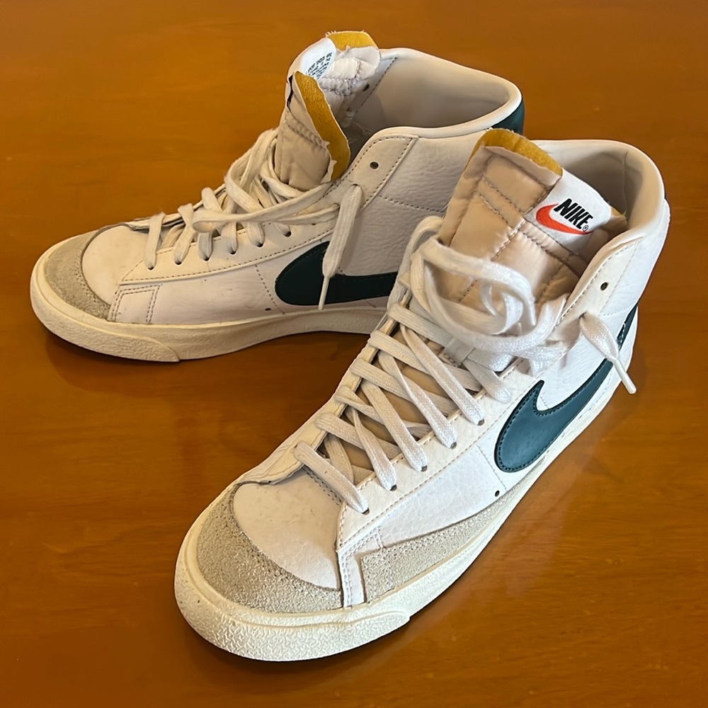 Unisex Nike Blazer